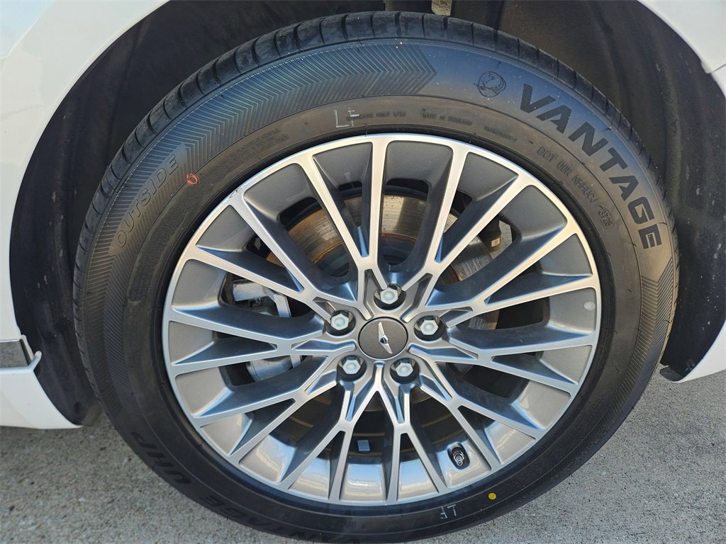 Used 2023 Genesis G80 2.5T image 28