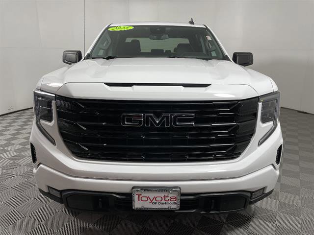 Used 2023 GMC Sierra 1500 Elevation image 2