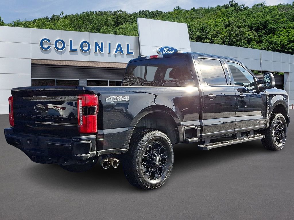 Used 2025 Ford F250 XLT w/ Black Appearance Package image 5