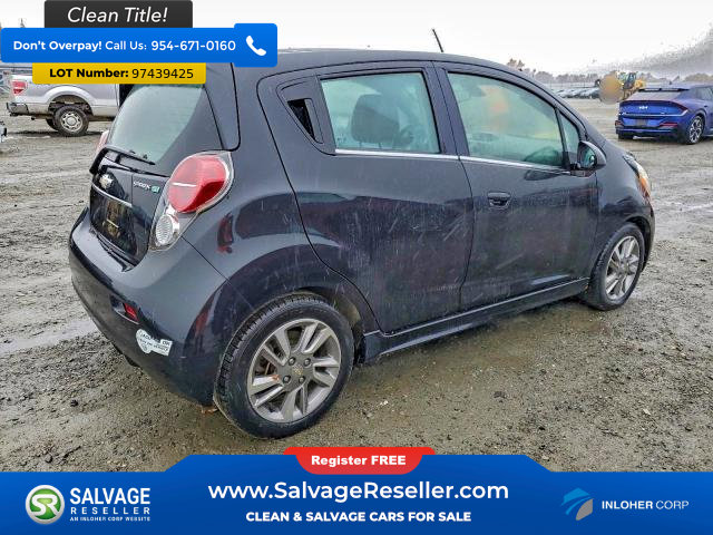 Used 2014 Chevrolet Spark LT image 4
