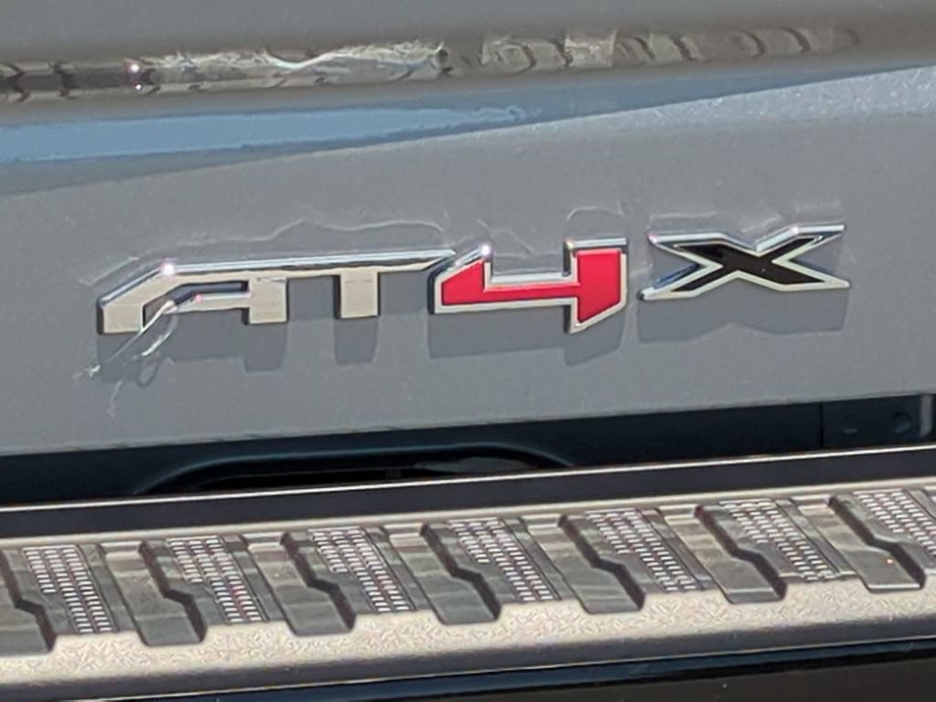 New 2026 GMC Sierra 1500 AT4X AWD/4WD image 10