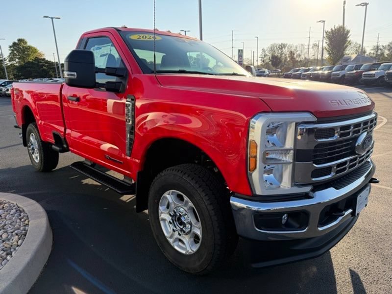 New 2026 Ford F350 XLT AWD/4WD image 4