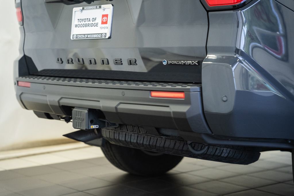 Used 2025 Toyota 4Runner TRD Off-Road Premium w/ Tow Technology Package image 8