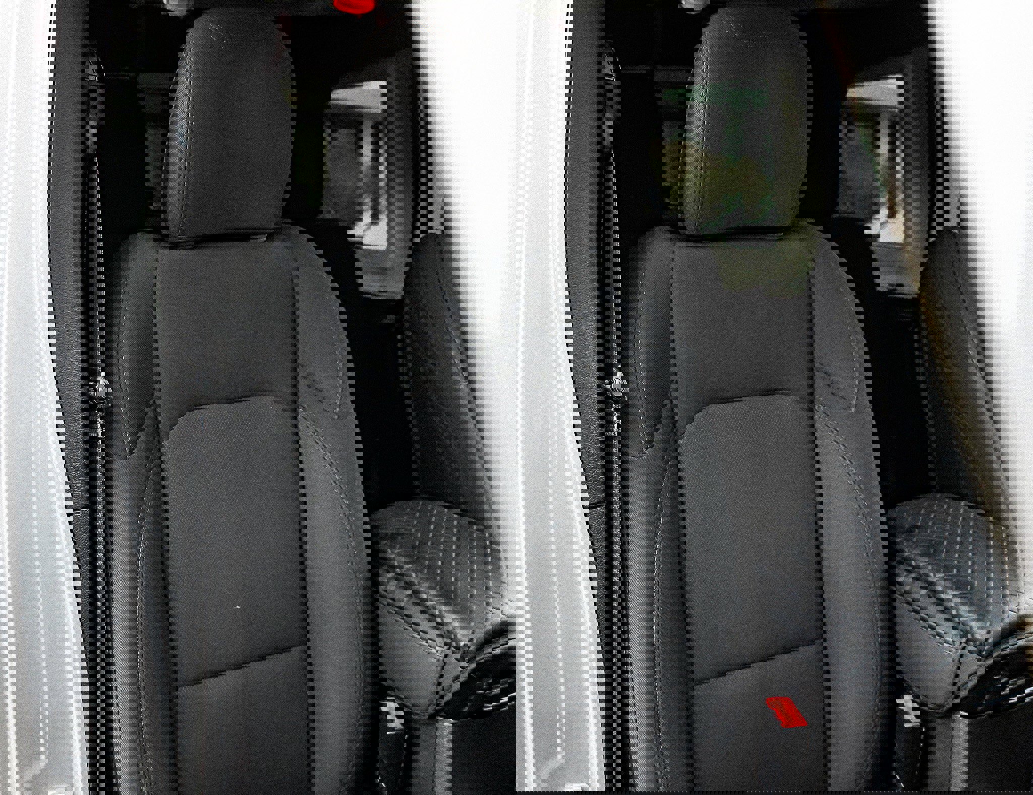 Used 2018 Jeep Wrangler Unlimited Sport S image 24