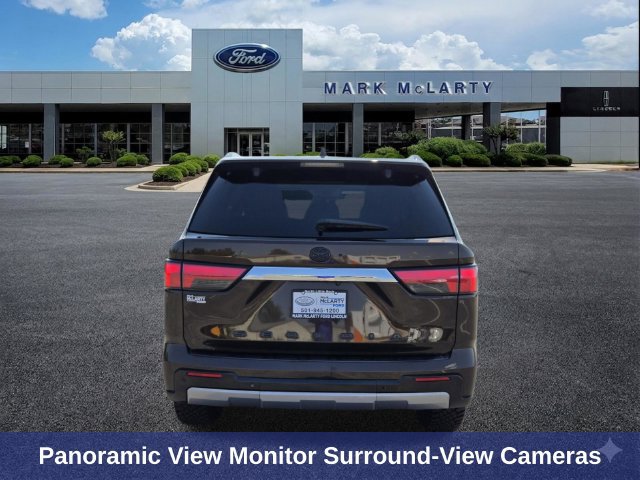Used 2023 Toyota Sequoia Limited AWD/4WD image 4