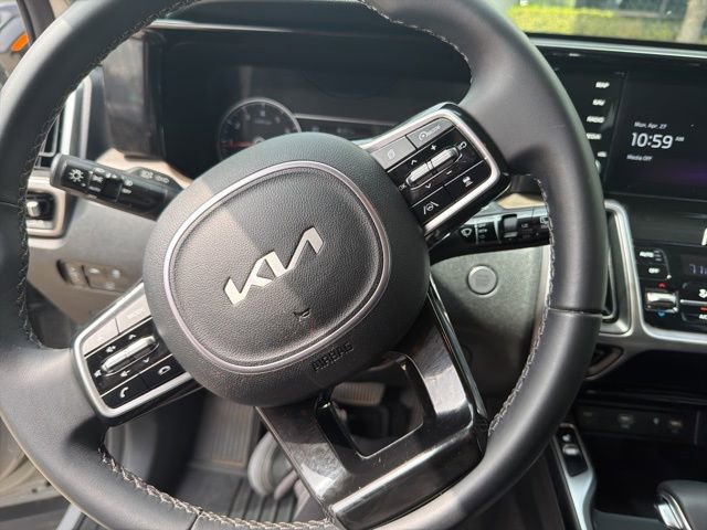 Used 2023 Kia Sorento EX FWD image 3