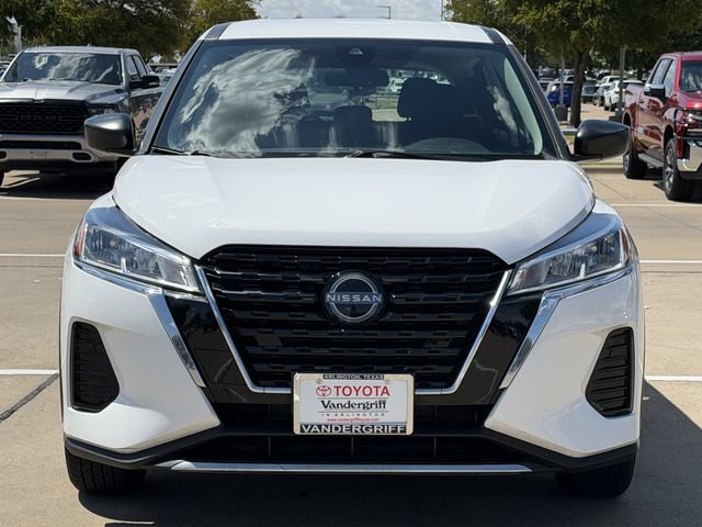 Used 2024 Nissan Kicks S FWD image 7