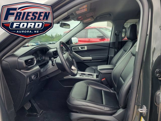 Used 2023 Ford Explorer XLT w/ Equipment Group 202A AWD/4WD image 11