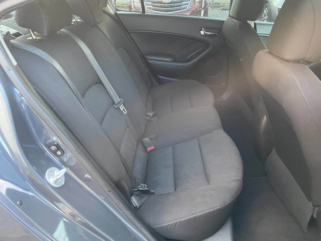 Used 2016 Kia Forte LX image 31