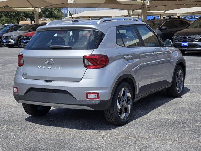 New 2026 Hyundai Venue SEL FWD image 4