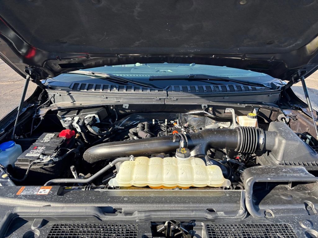 Used 2023 Ford Expedition Limited image 25