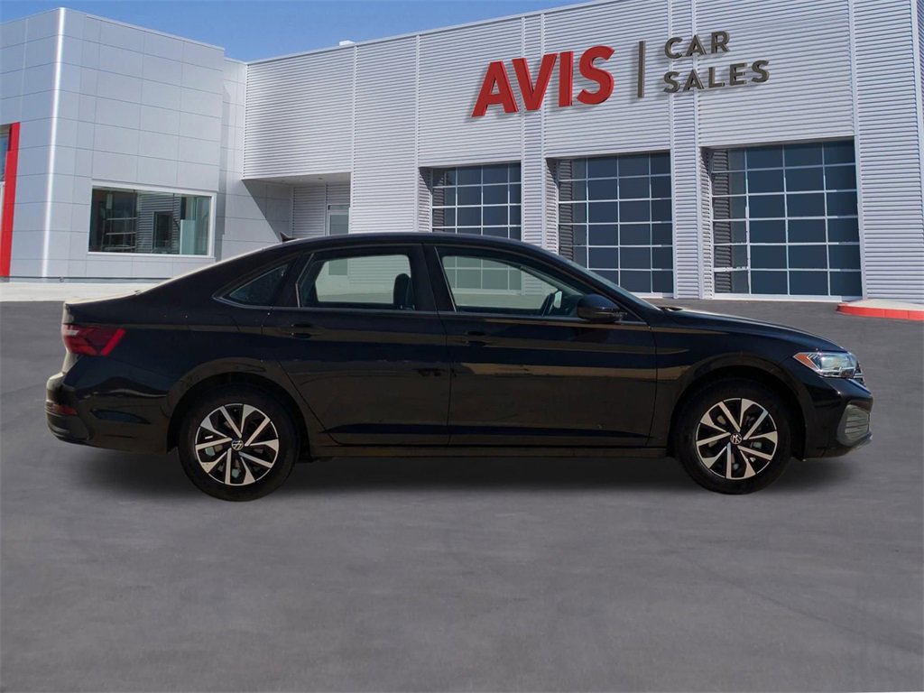 Used 2024 Volkswagen Jetta S image 5