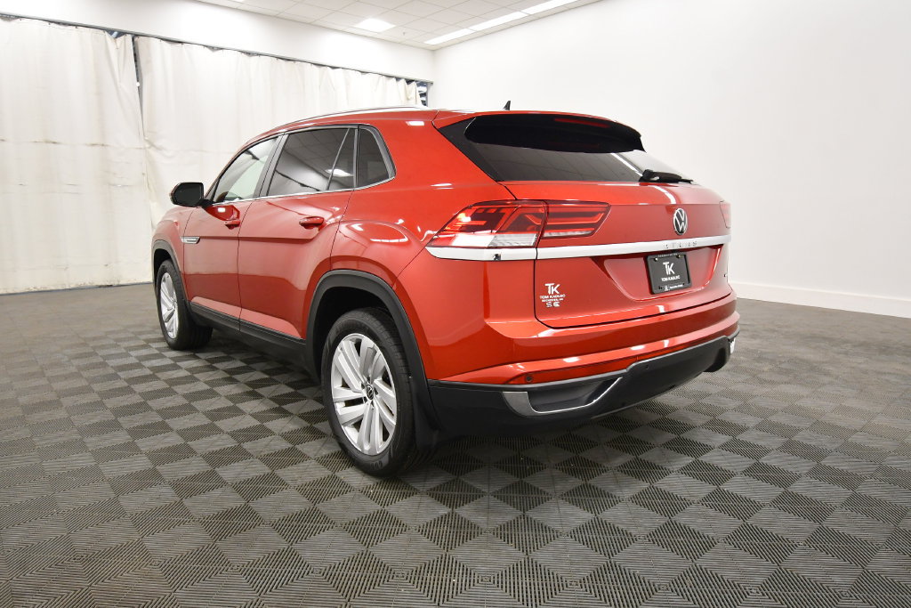 Used 2023 Volkswagen Atlas Cross Sport SE AWD/4WD image 5