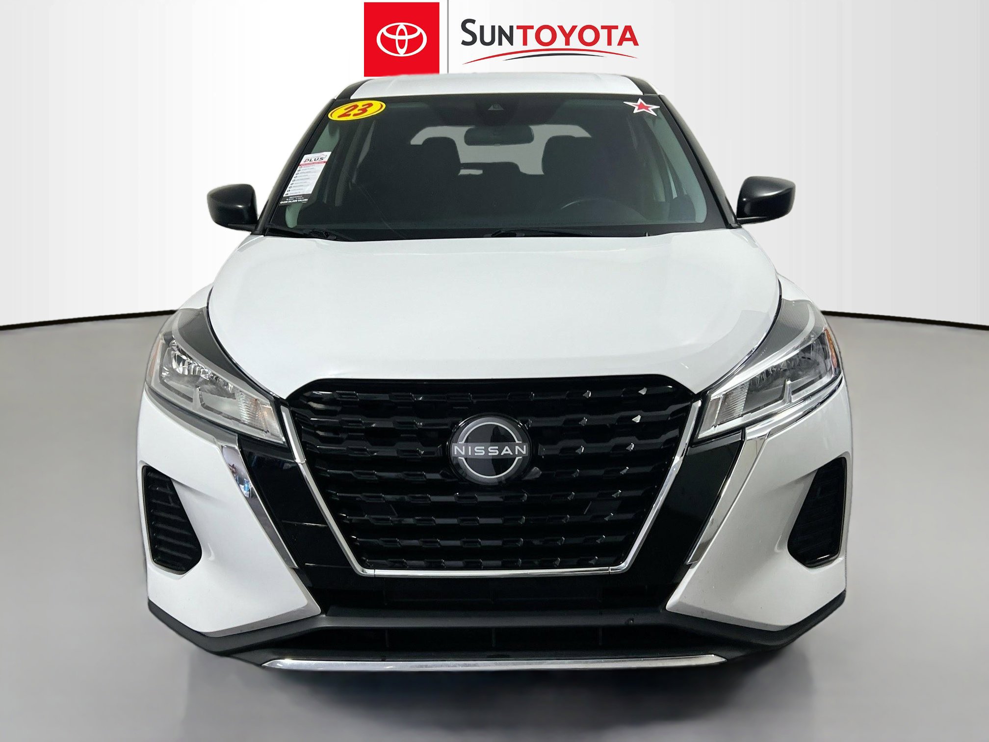 Used 2023 Nissan Kicks S image 10
