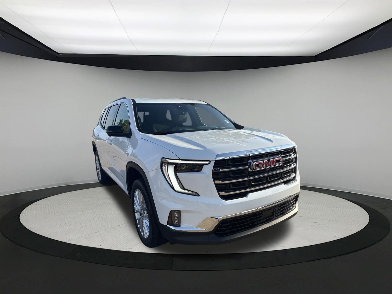 Used 2026 GMC Acadia Elevation w/ Elevation Premium Package FWD image 7