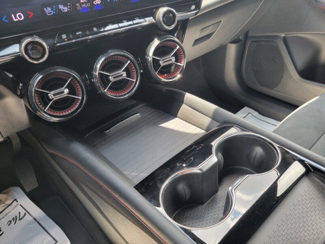 Used 2024 Chevrolet Blazer EV RS AWD/4WD image 23