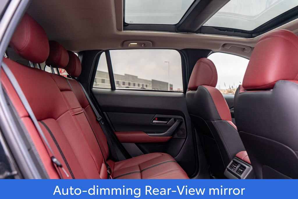 Used 2025 MAZDA CX-50 AWD 2.5 Hybrid w/ Premium Pkg image 14