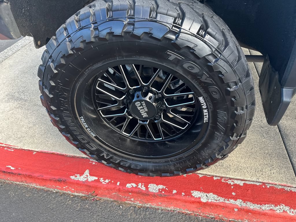 Used 2020 Chevrolet Silverado 2500 High Country w/ Z71 Off-Road Package AWD/4WD image 24