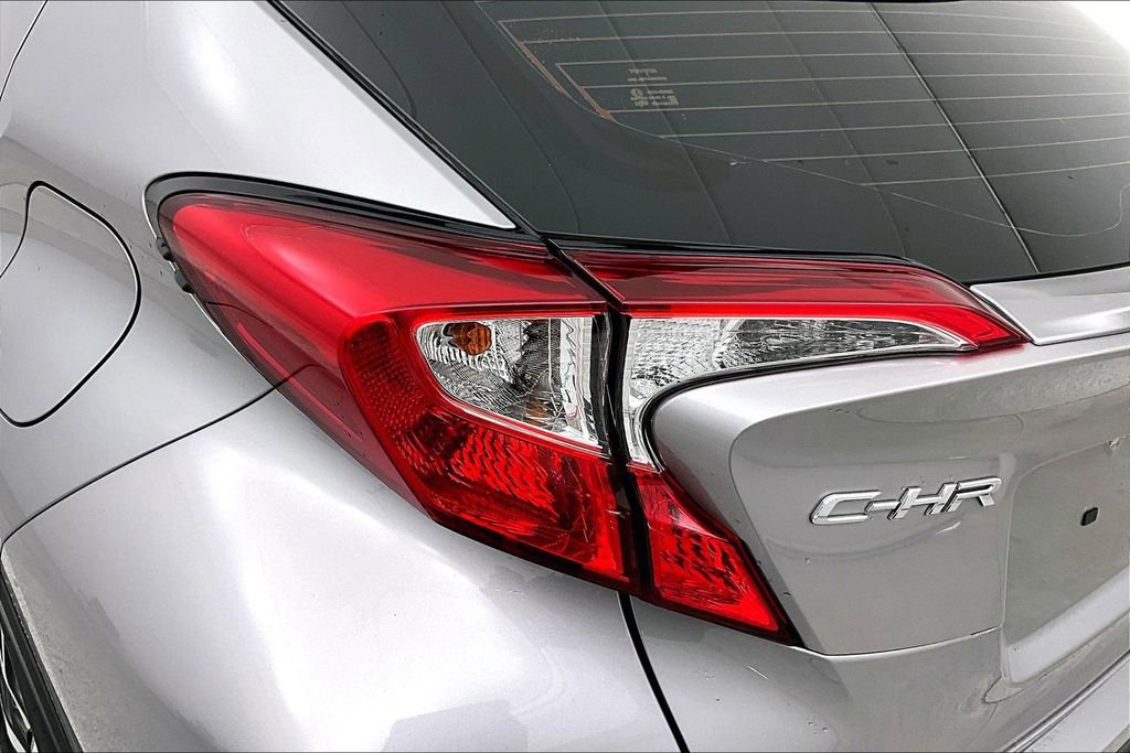 Used 2019 Toyota C-HR Limited image 36