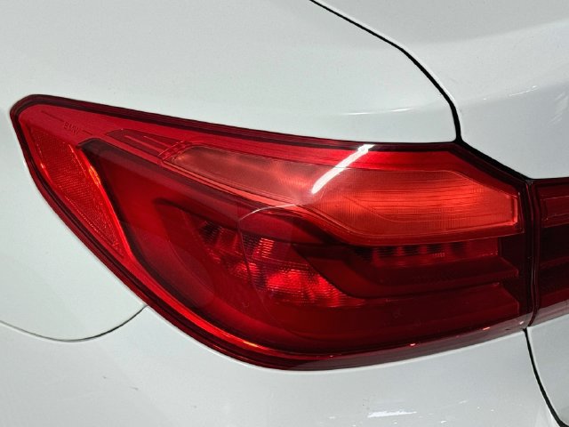Used 2019 BMW 530i RWD image 33