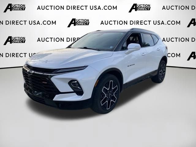 Used 2023 Chevrolet Blazer RS image 1