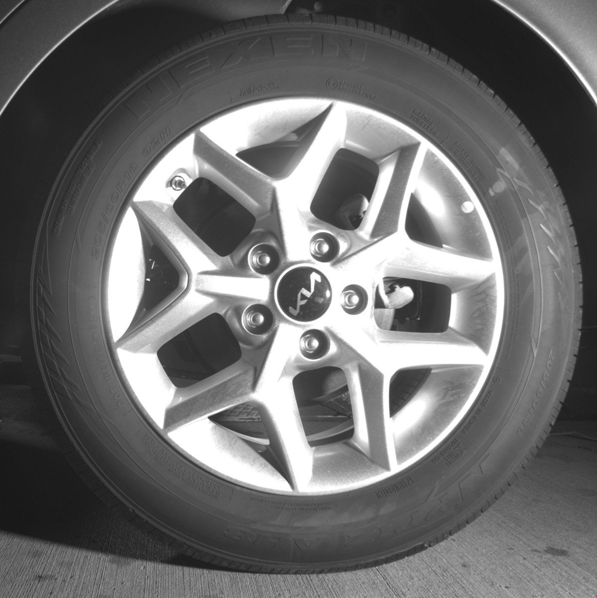 Used 2025 Kia Soul LX w/ LX Technology Package FWD image 14