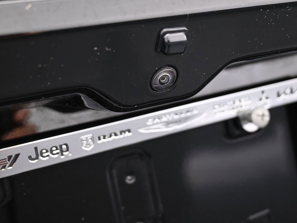 Used 2024 Jeep Wagoneer 2WD image 42