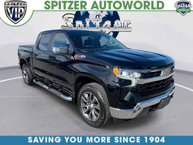 Used 2022 Chevrolet Silverado 1500 LT AWD/4WD image 1