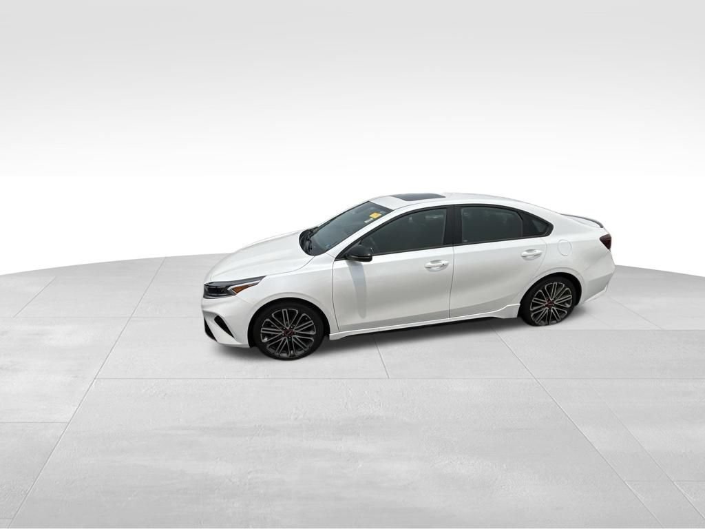 Used 2023 Kia Forte GT w/ GT2 Package FWD image 2