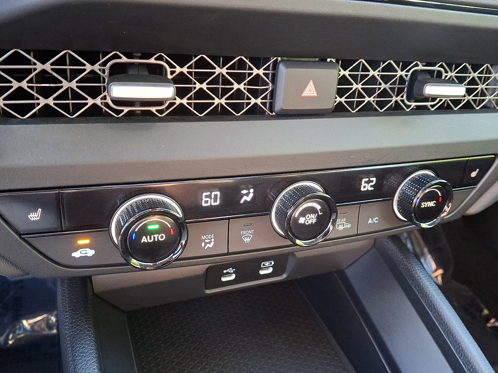 Used 2024 Honda Accord EX image 16