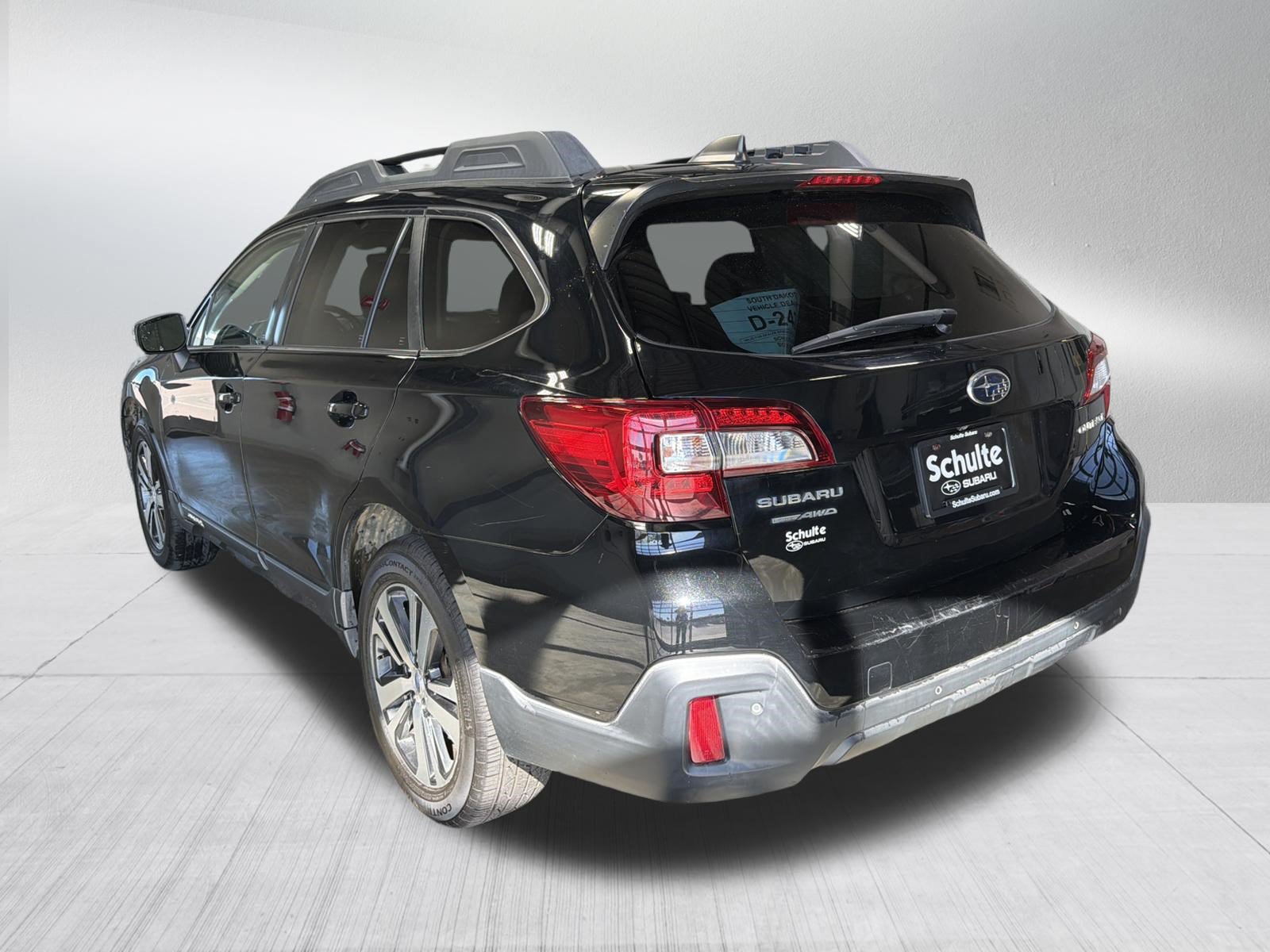 Used 2019 Subaru Outback 2.5i Limited AWD/4WD image 5