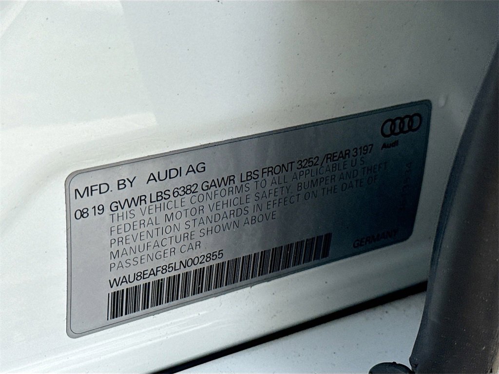 Used 2020 Audi A8 L 4.0T w/ Executive Package image 37