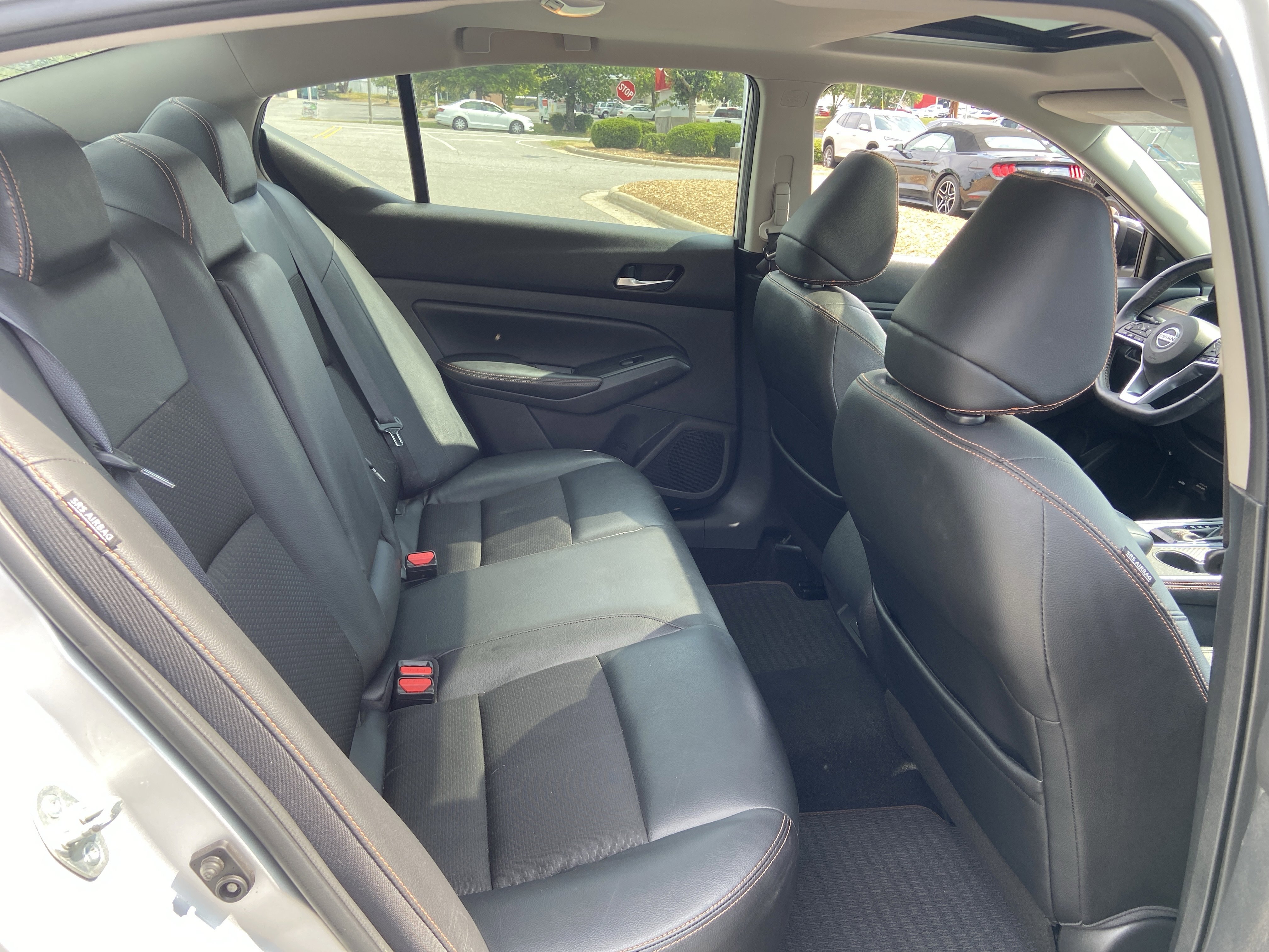 Used 2019 Nissan Altima 2.5 SR w/ SR Premium Package FWD image 19