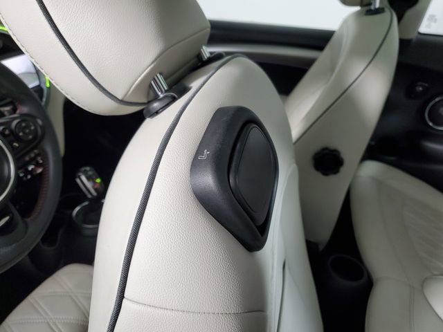 Used 2020 MINI Cooper S image 14