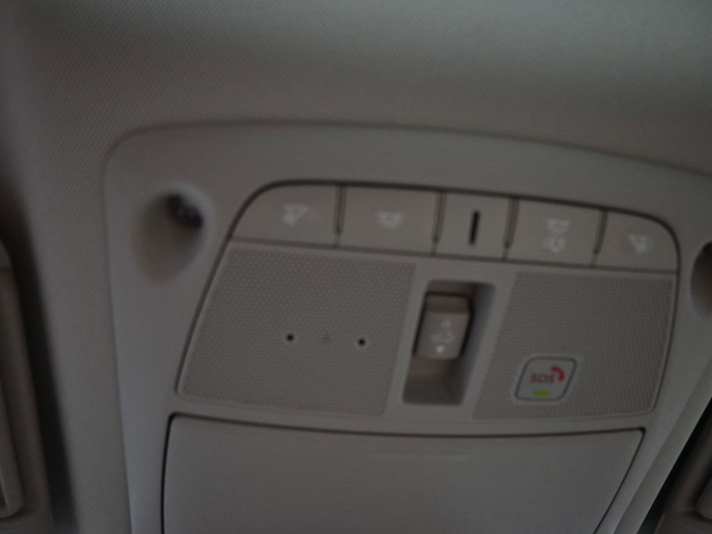 Used 2024 Nissan Armada Platinum w/ Captain's Chairs Package image 22