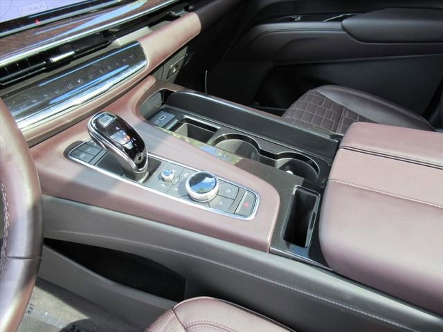 Certified 2023 Cadillac Escalade Sport Platinum AWD/4WD image 22