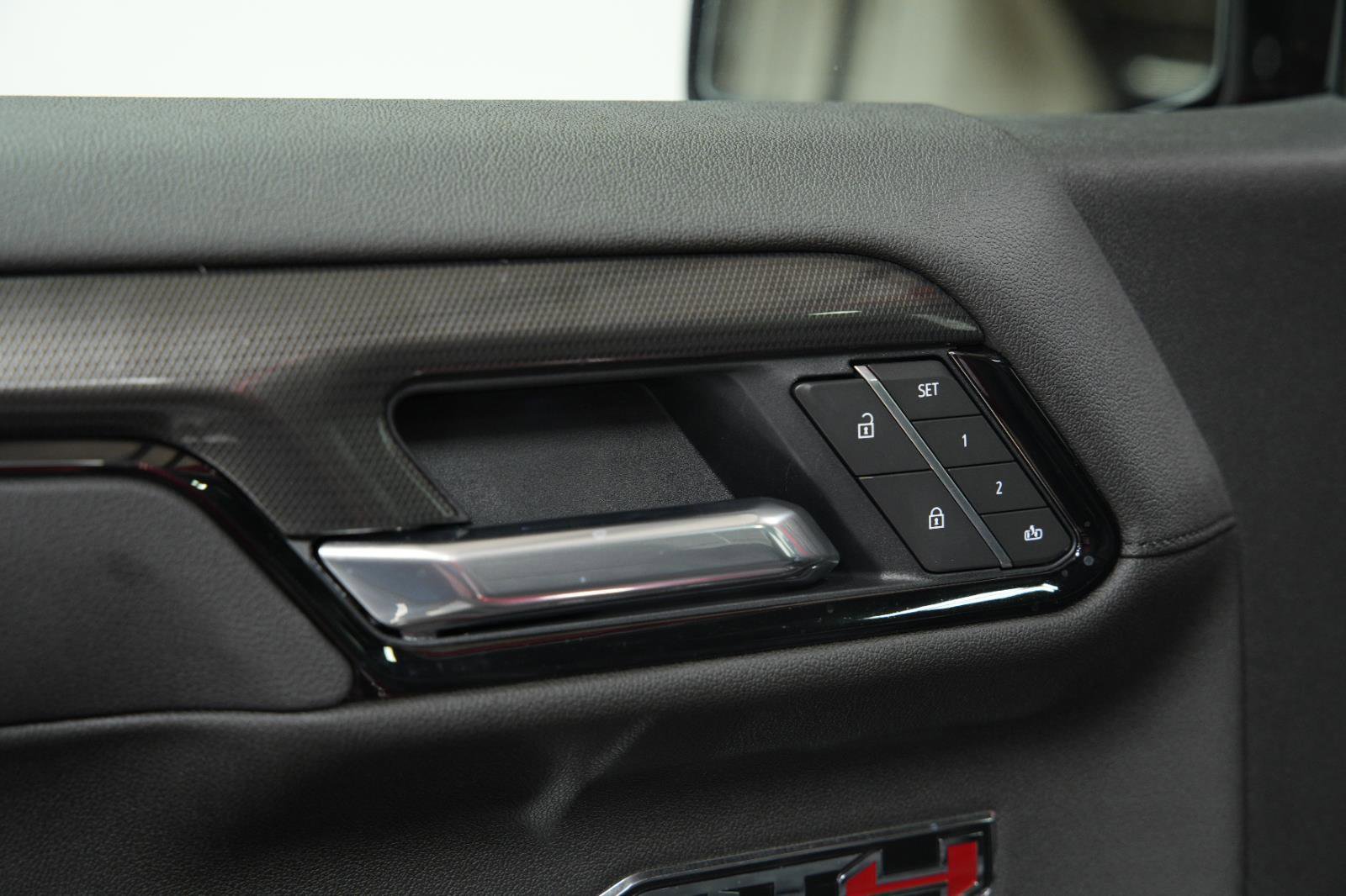 New 2025 GMC Sierra 1500 AT4 w/ AT4 Premium Package image 25