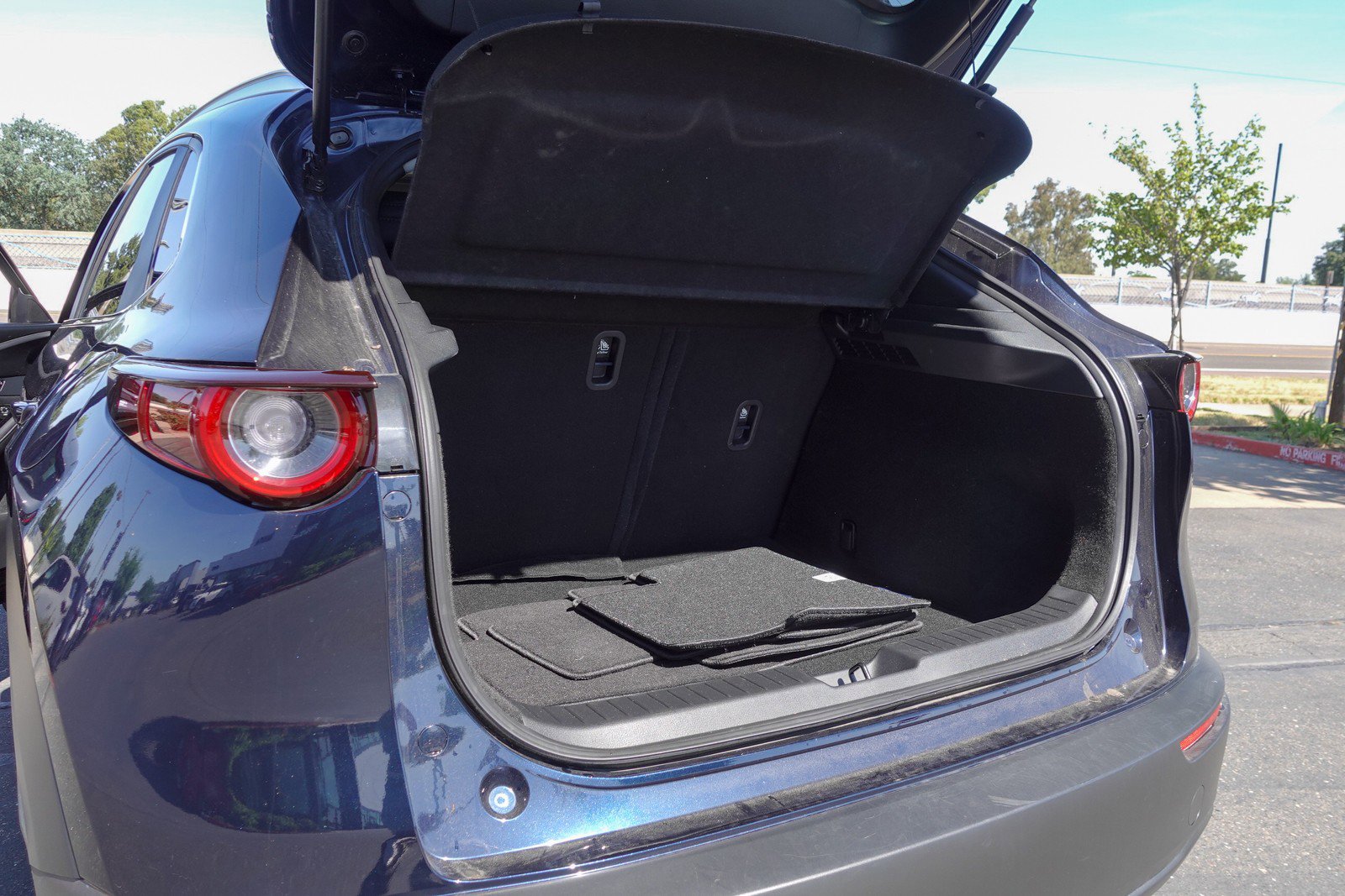 Used 2025 MAZDA CX-30 AWD 2.5 S w/ Preferred Package image 24