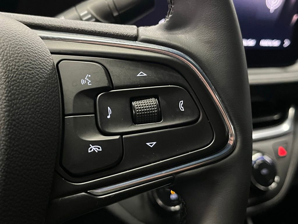 Used 2024 Buick Envista Preferred w/ Convenience I Package FWD image 23