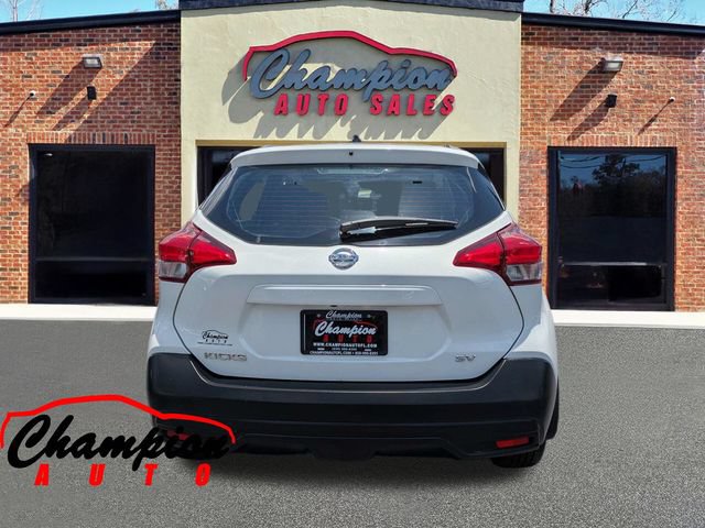 Used 2019 Nissan Kicks SV FWD image 5