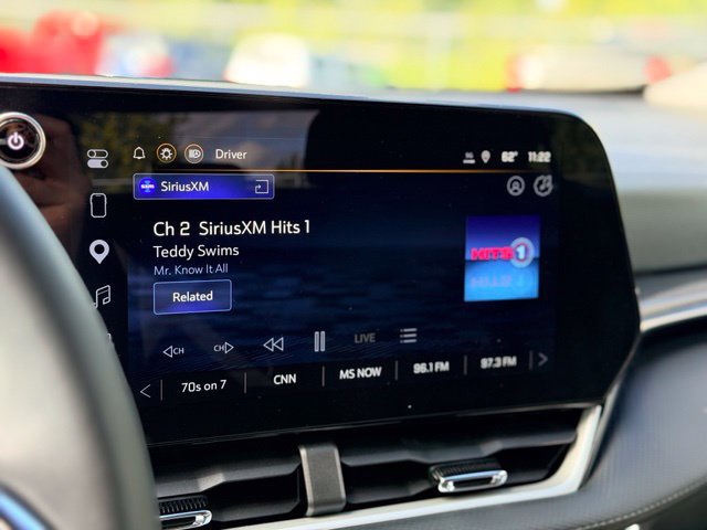 Used 2026 Chevrolet Equinox LT FWD image 14
