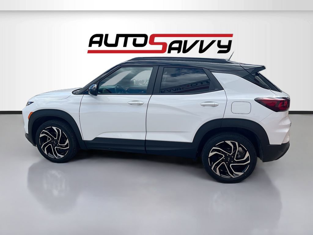 Used 2024 Chevrolet TrailBlazer RS w/ Driver Confidence Package image 4
