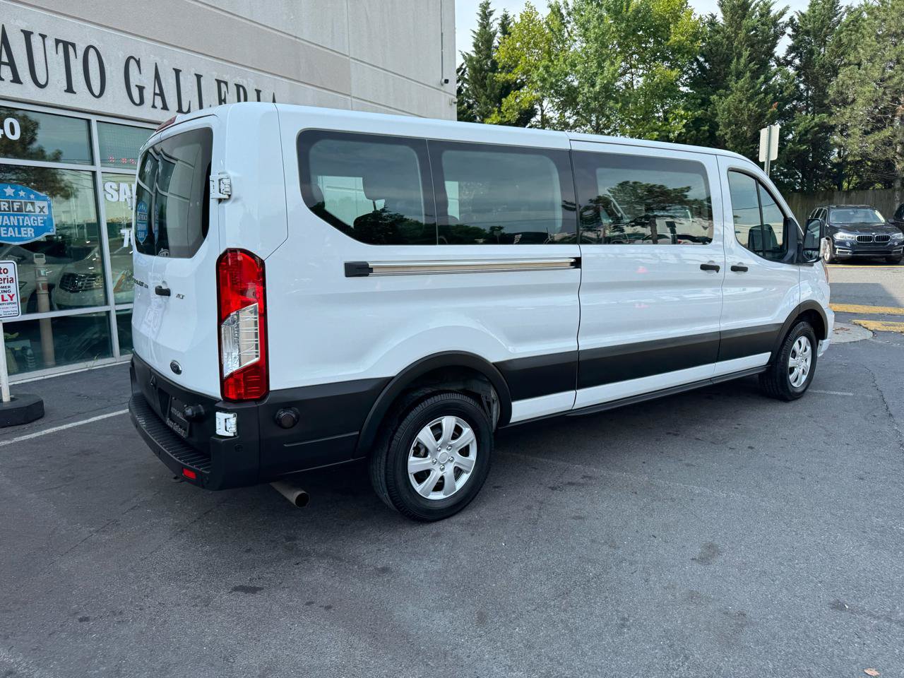 Used 2020 Ford Transit 350 XLT RWD image 5