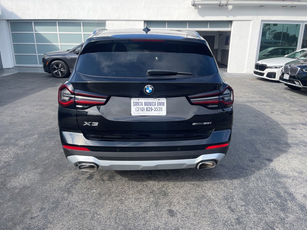 Used 2024 BMW X3 sDrive30i image 4
