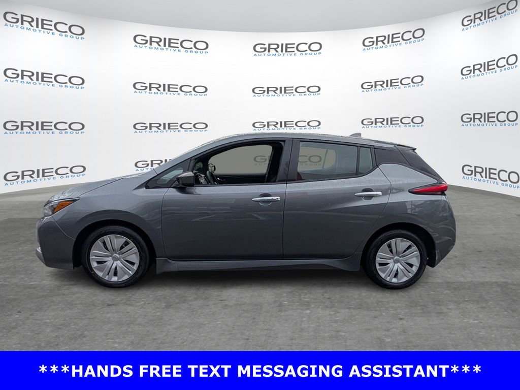 Used 2024 Nissan Leaf S image 4