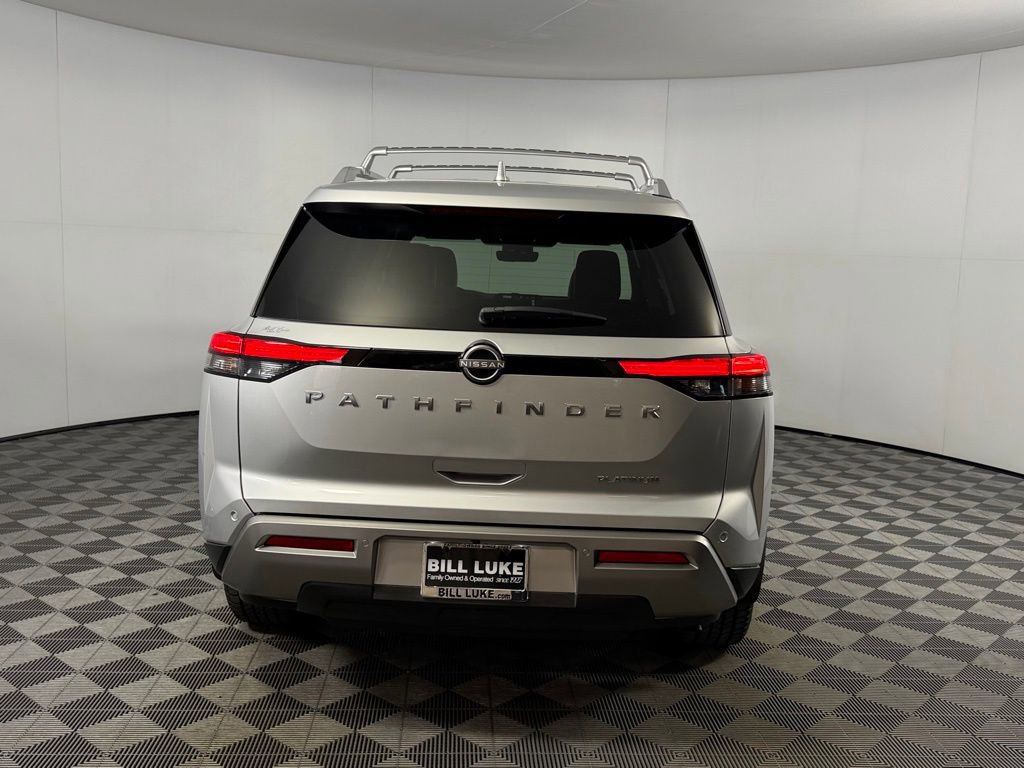 Used 2023 Nissan Pathfinder Platinum image 8