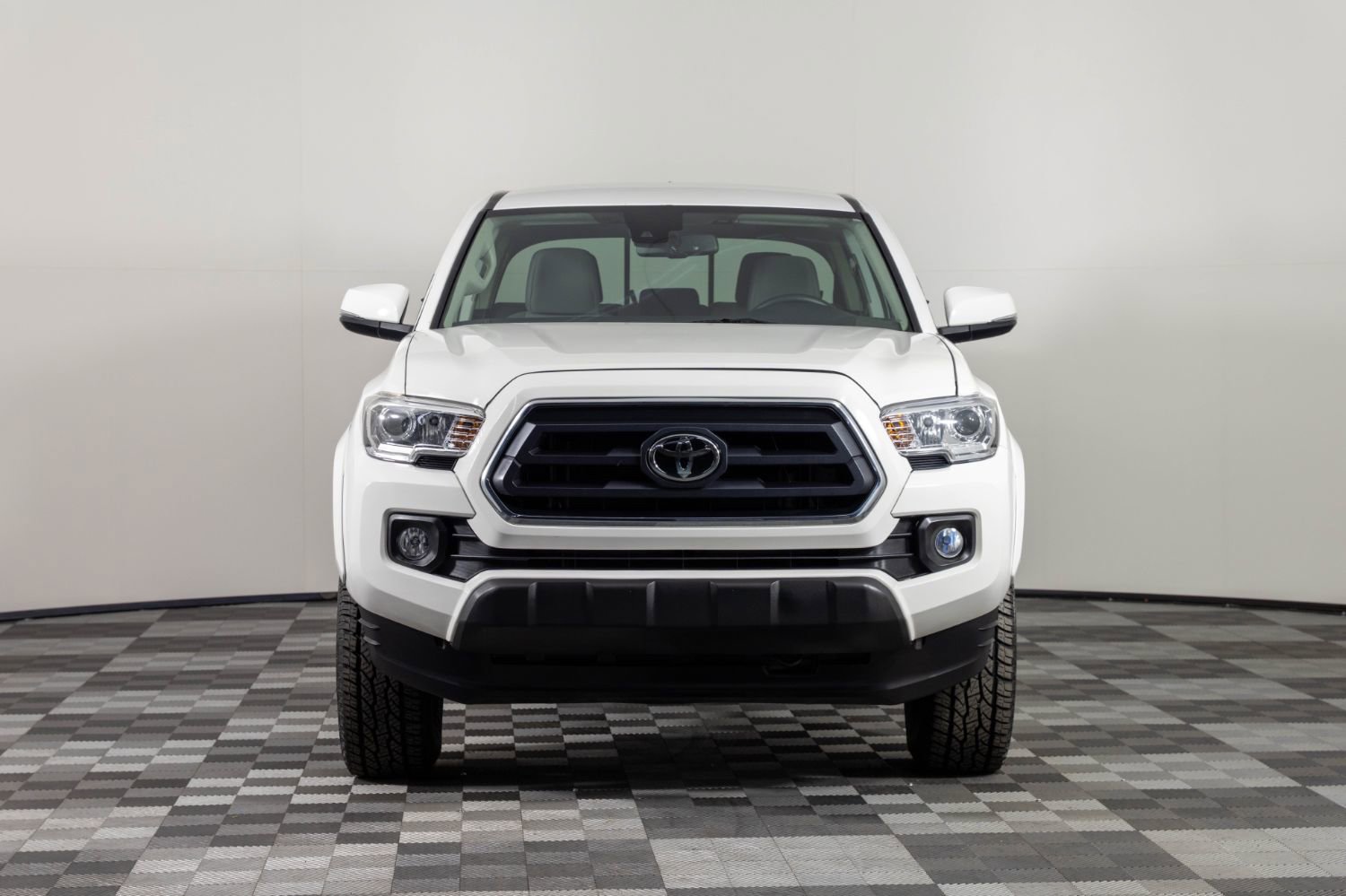 Used 2023 Toyota Tacoma SR5 image 12