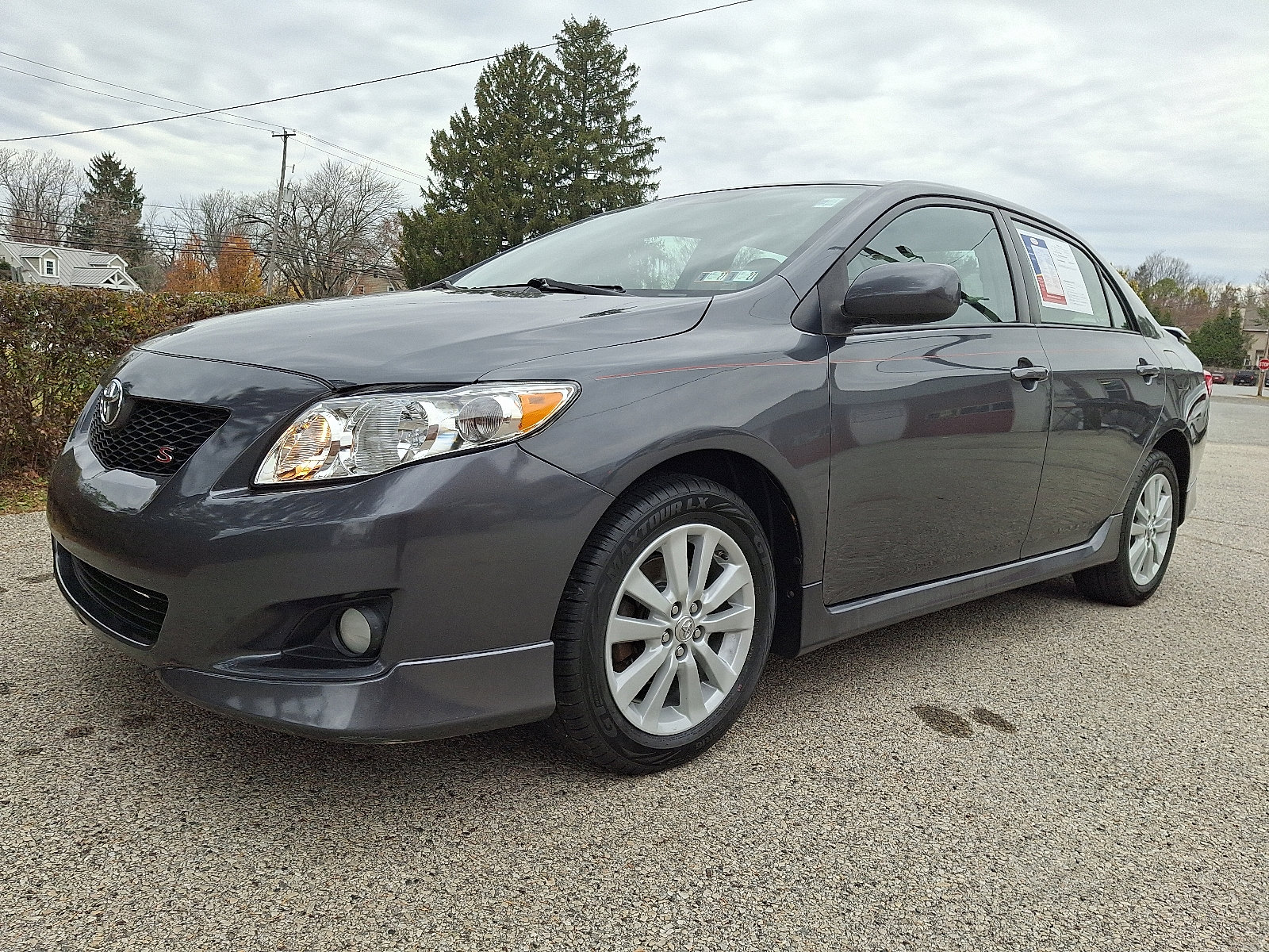 Used 2010 Toyota Corolla S image 3