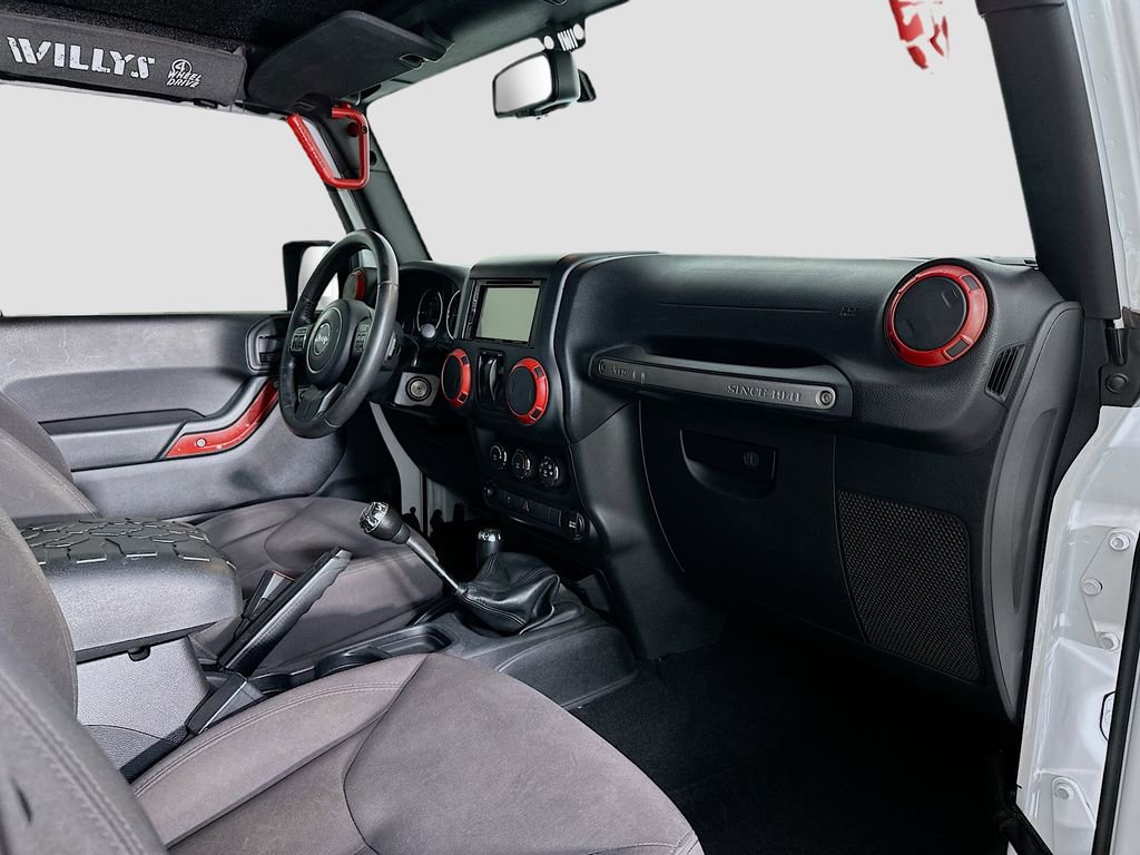 Used 2015 Jeep Wrangler Sport image 20