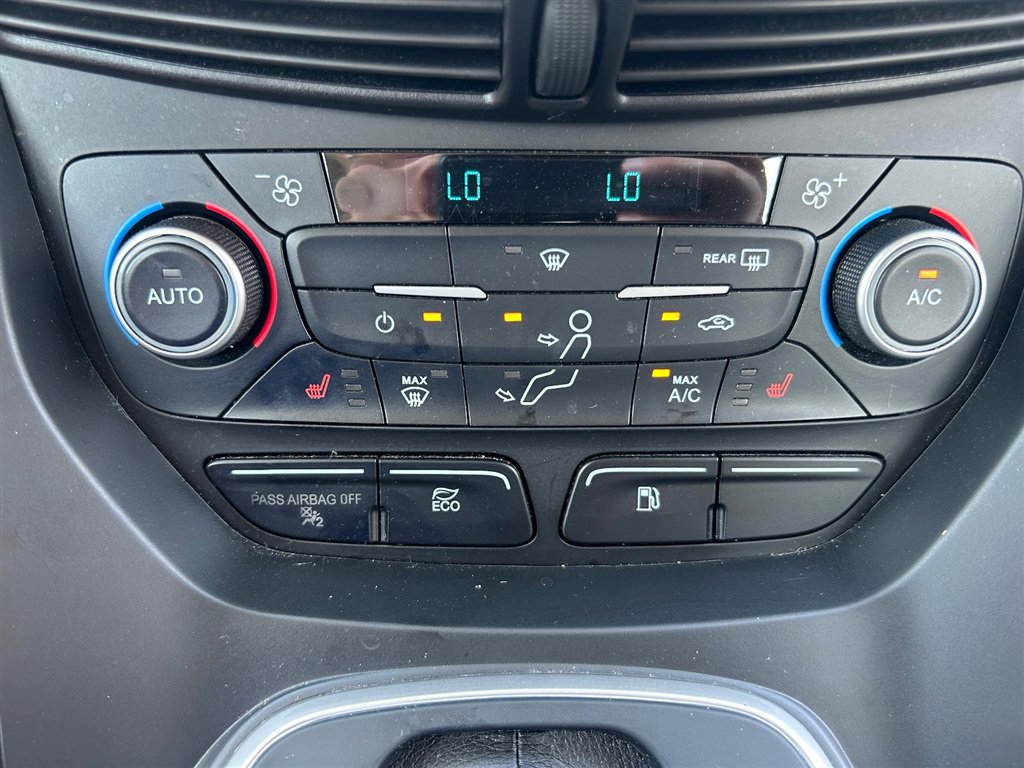 Used 2018 Ford C-MAX SE w/ Equipment Group 202A FWD image 31